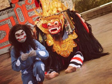 Lakukan Ini Saat Sugihan Bali Bertemu Kajeng Kliwon