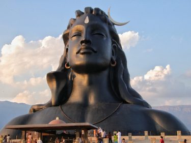 Rekomendasi pura untuk melaksanakan malam Siwaratri di Bali