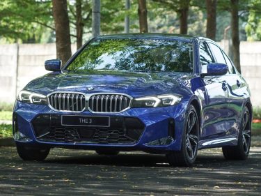 BMW Seri 3 yang ke-49 tahun, BMW Astra memberikan promo terbaik untuk BMW Seri 3. BMW Astra