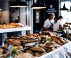5 Tempat Makan dan Coffee Shop Buka 24 Jam di Denpasar dan Sekitarnya