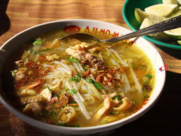 rekomendasi kuliner soto ayam enak di denpasar yang terfavorit