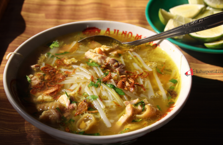 rekomendasi kuliner soto ayam enak di denpasar yang terfavorit