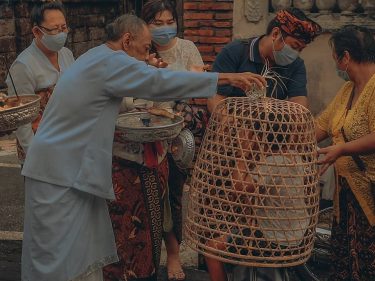 kegiatan mebayuh dan penjelasan tentang mebayuh dalam umat hindu