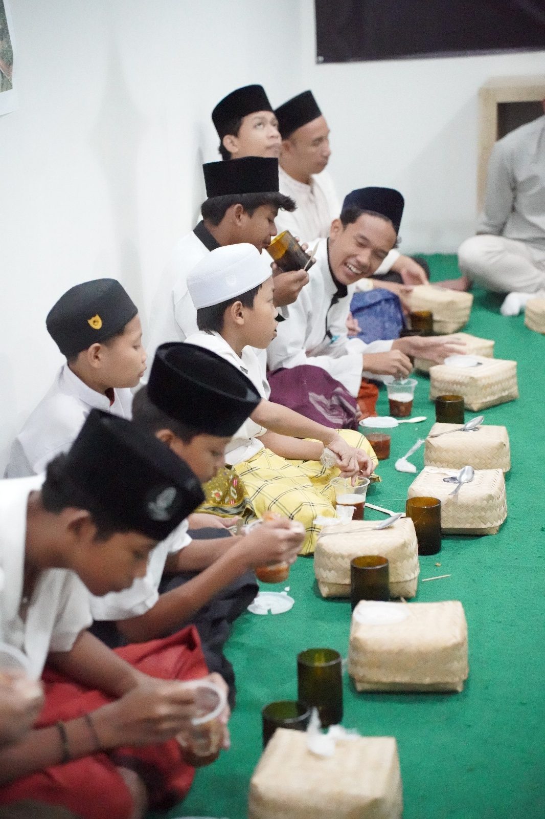 Berbagi Kebaikan di Bulan Ramadan Kolaborasi Kayon Pasawitran dan PT Inca Mandiri Internusa