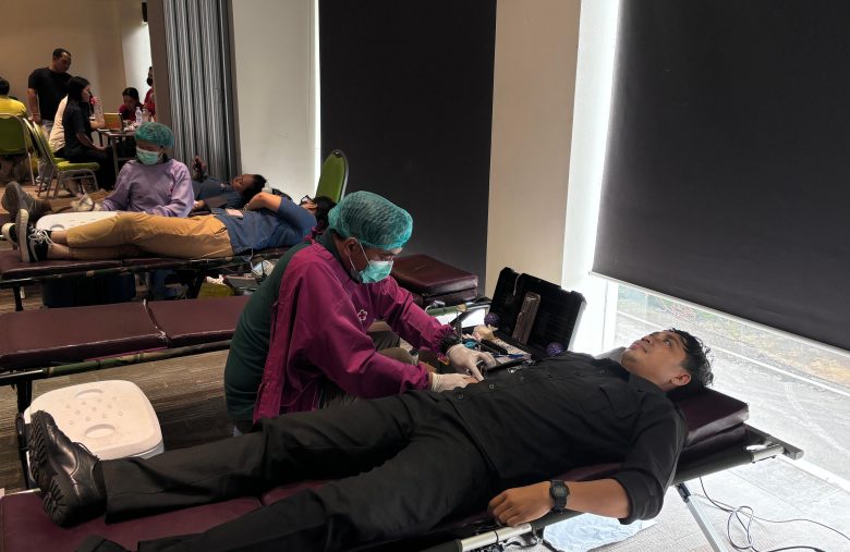 Maxone Hotel Bukit Jimbaran Gelar Donor Darah Bersama PMI Bali Wujud Kepedulian dan Solidaritas Kemanusiaan