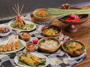 Nikmati Cita Rasa Otentik Bali di Balinese Night Buffet, Setiap Kamis di Fairfield by Marriott South Kuta