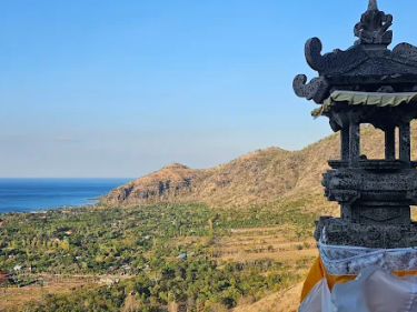 Pura Batu Kursi di buleleng sebagai tempat untuk wisata religi