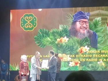 sanga sanga dapat rekor muri