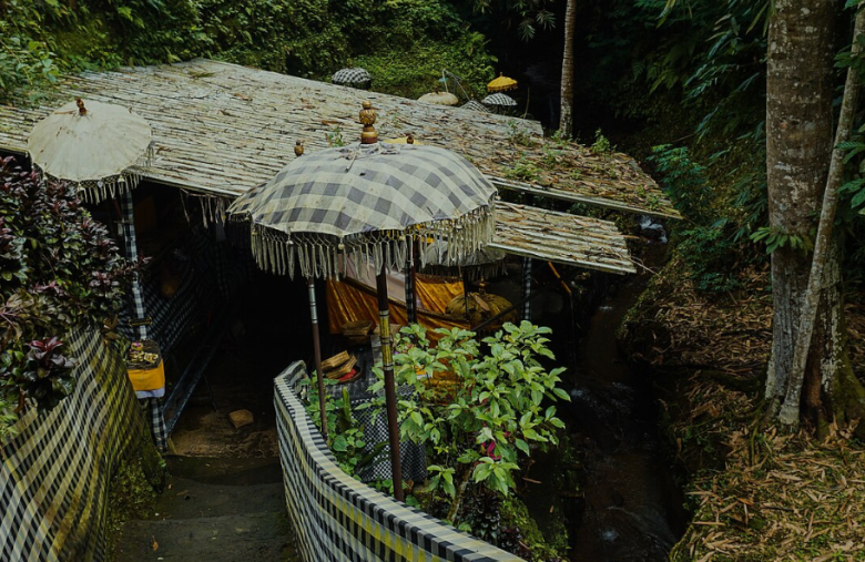 khaiat melukat di Pura Panca Tirta dan lokasinya