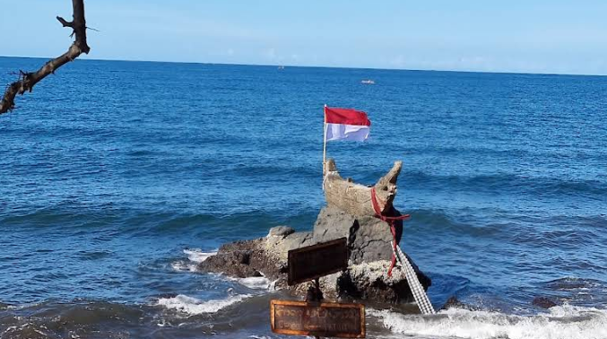 khasiat melukat di Pura Ponjok Batu, buleleng