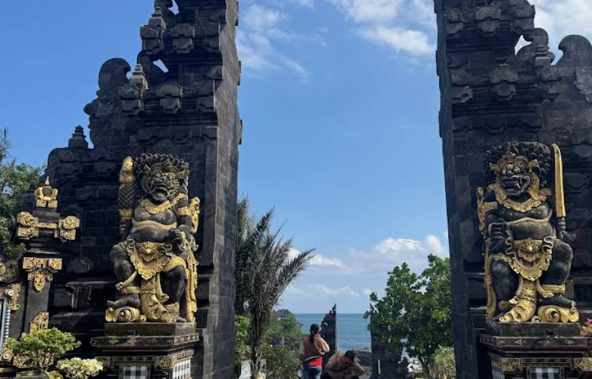 Benarkah Tidak Boleh Ngajak Pacar ke Tanah Lot? Bisa Putus!