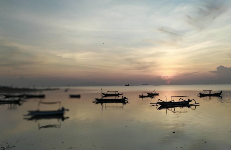 Liburan Tak Perlu Jauh, di Pantai Mertasari Sanur Semua Ada