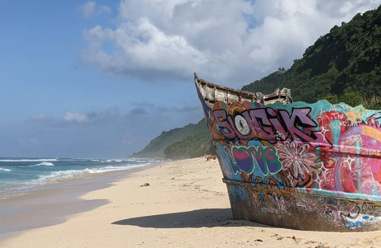 Pantai Nunggalan Bali: Surga Tersembunyi dengan Pesona Eksotis dan Petualangan Seru