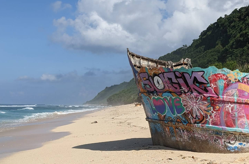 Pantai Nunggalan Bali: Surga Tersembunyi dengan Pesona Eksotis dan Petualangan Seru