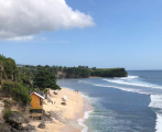 Eksotisme Pantai Balangan: Surga Tersembunyi di Semenanjung Bukit