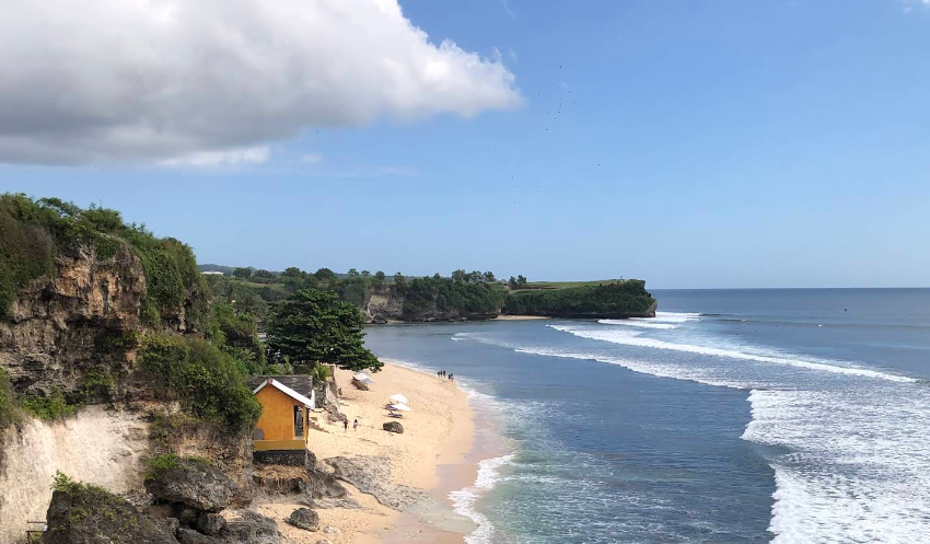 Eksotisme Pantai Balangan: Surga Tersembunyi di Semenanjung Bukit
