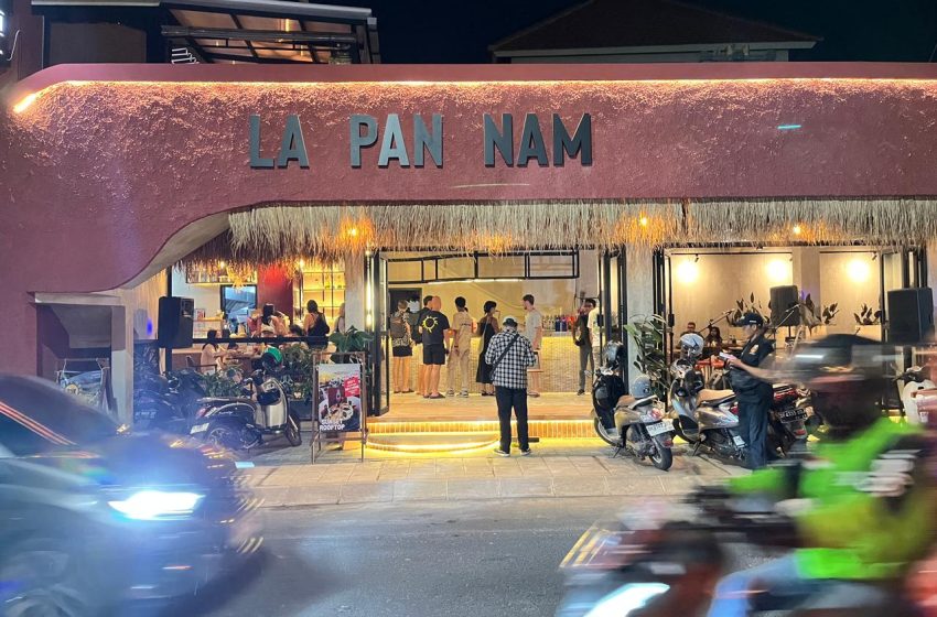  La Pan Nam Warung & Bar: Kuliner Internasional Terjangkau di Bali dengan Fasilitas Rooftop dan Villa